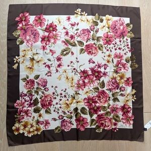 Brooks Brothers NWT 346 Silk Scarf